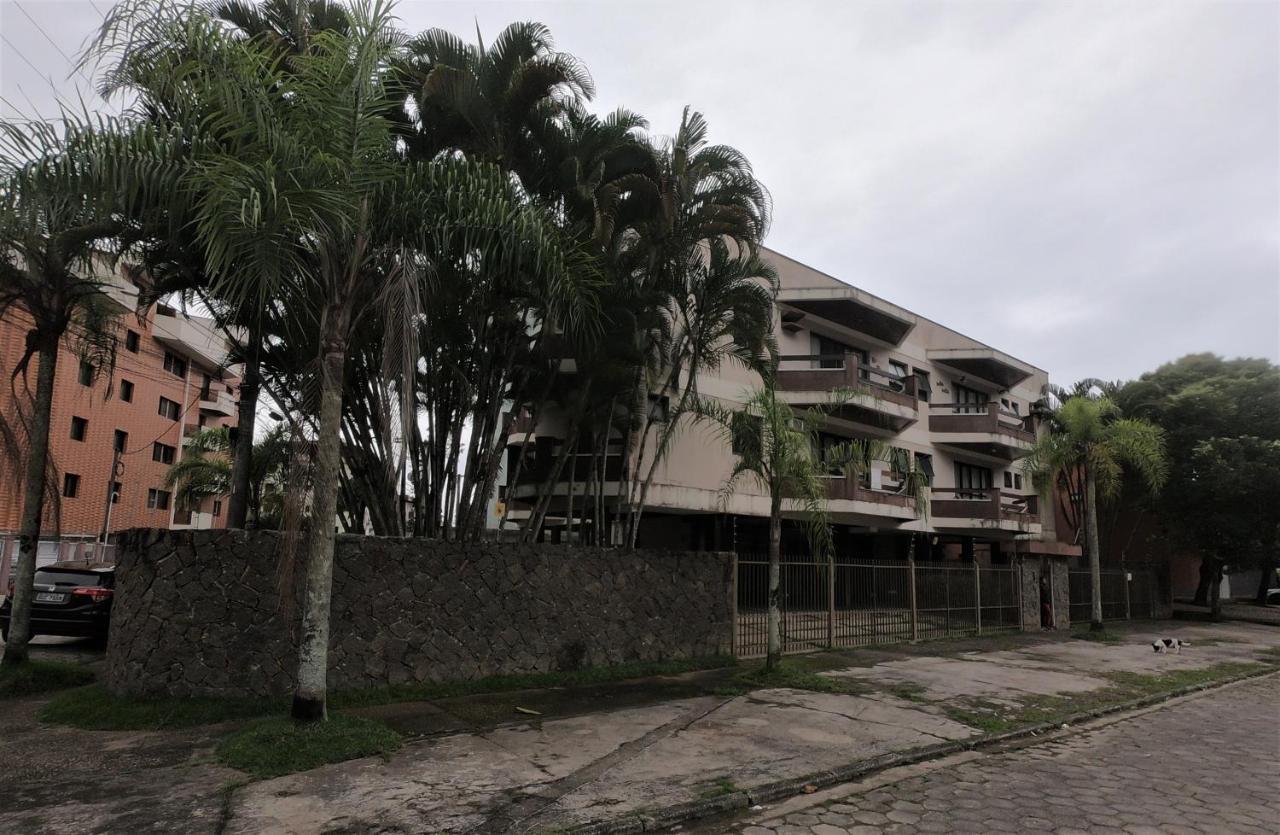Excelente Localizacao, 400 Metros Da Praia Ar Condicionado E Wi-Fi Apartment Ubatuba Exterior photo